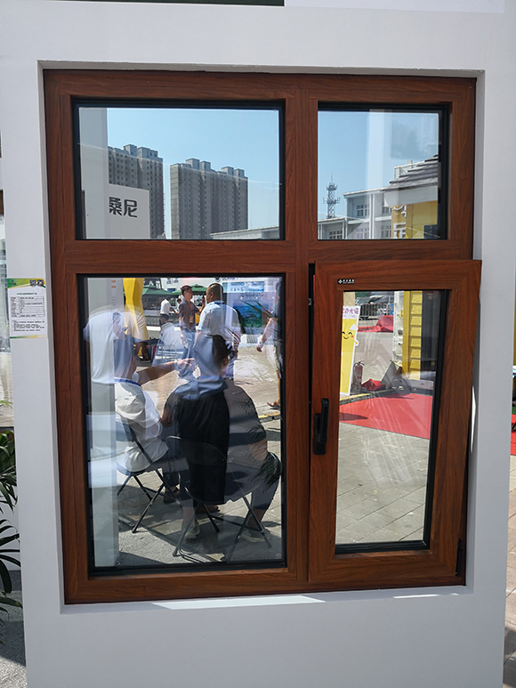 節能門(mén)窗